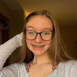 Meet your Posher, Abigail